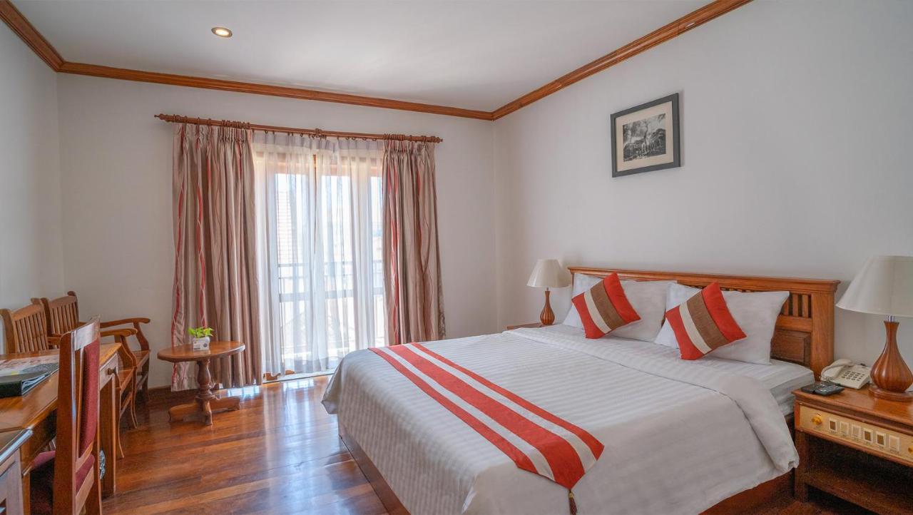 Cheathata Cta Hotel Siem Reap Zewnętrze zdjęcie