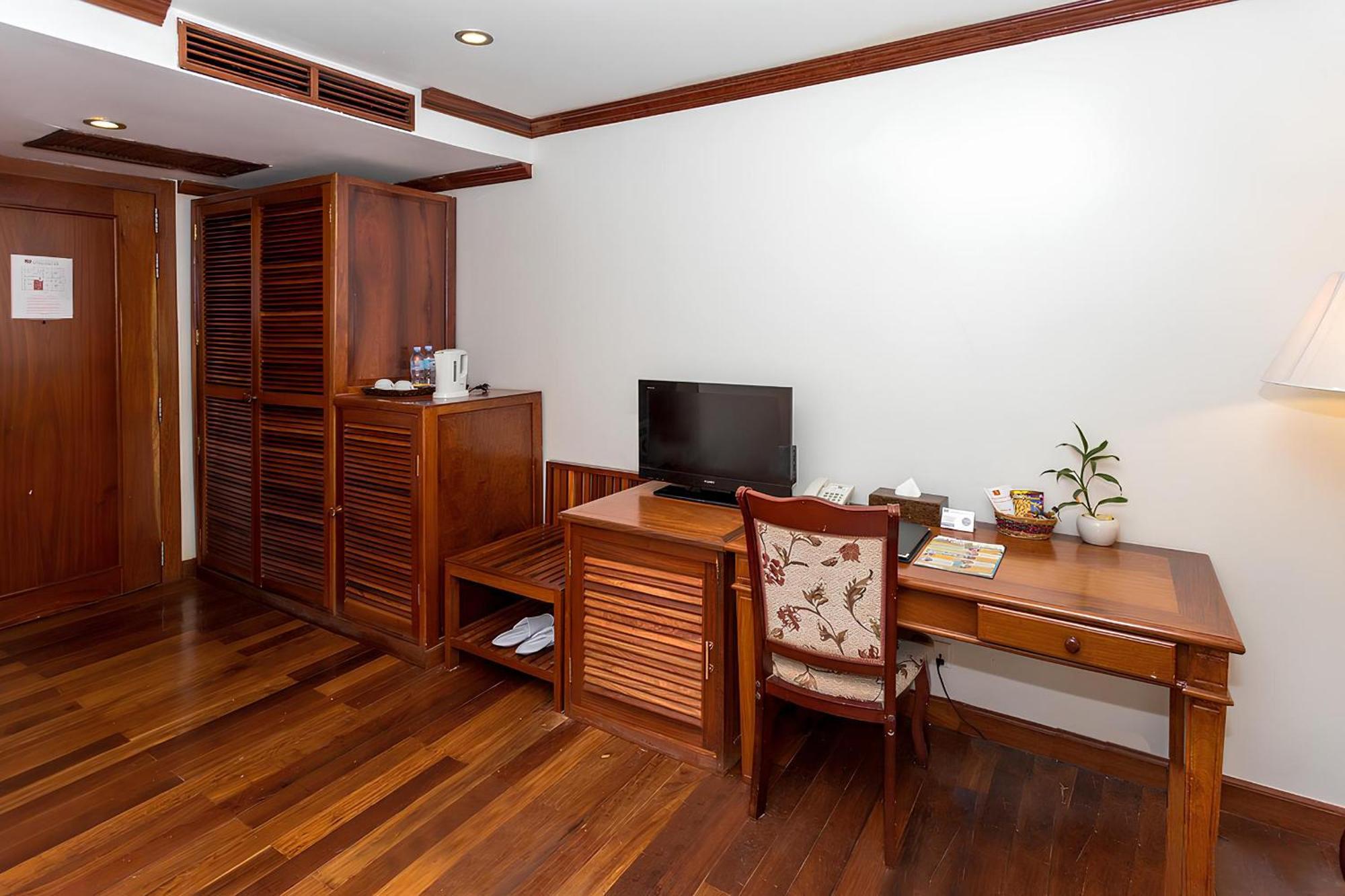 Cheathata Cta Hotel Siem Reap Zewnętrze zdjęcie